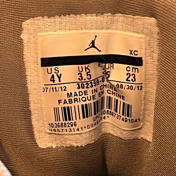 Retro Air Jordan 9’s Size 4y - Picture 4 of 5